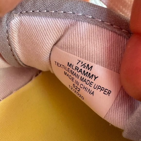 Marc Fisher Blue Rammy Gray Canvas Lace Up Platform Sneakers Women’s 7.5M - Picture 12 of 13